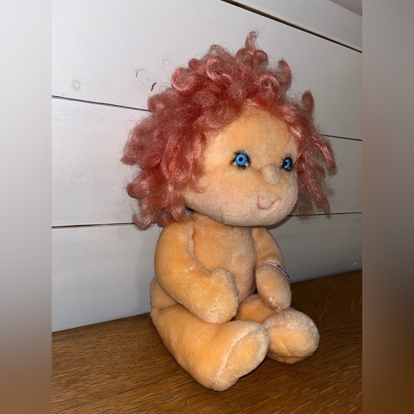 Hugga Bunch — Vintage Huggins Plush Doll, 1980s-Hallmark - Picture 4 of 7